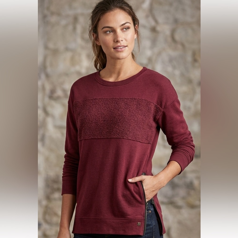 American Eagle‎ Burgundy Oversized Sweatshirt with Side Zipper Accents - Size XS